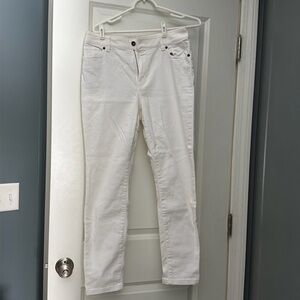 Brand new! White jeans